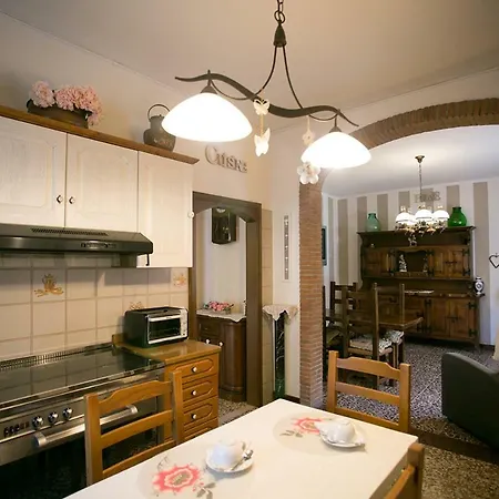 Casa Giulietta Tatil Evi